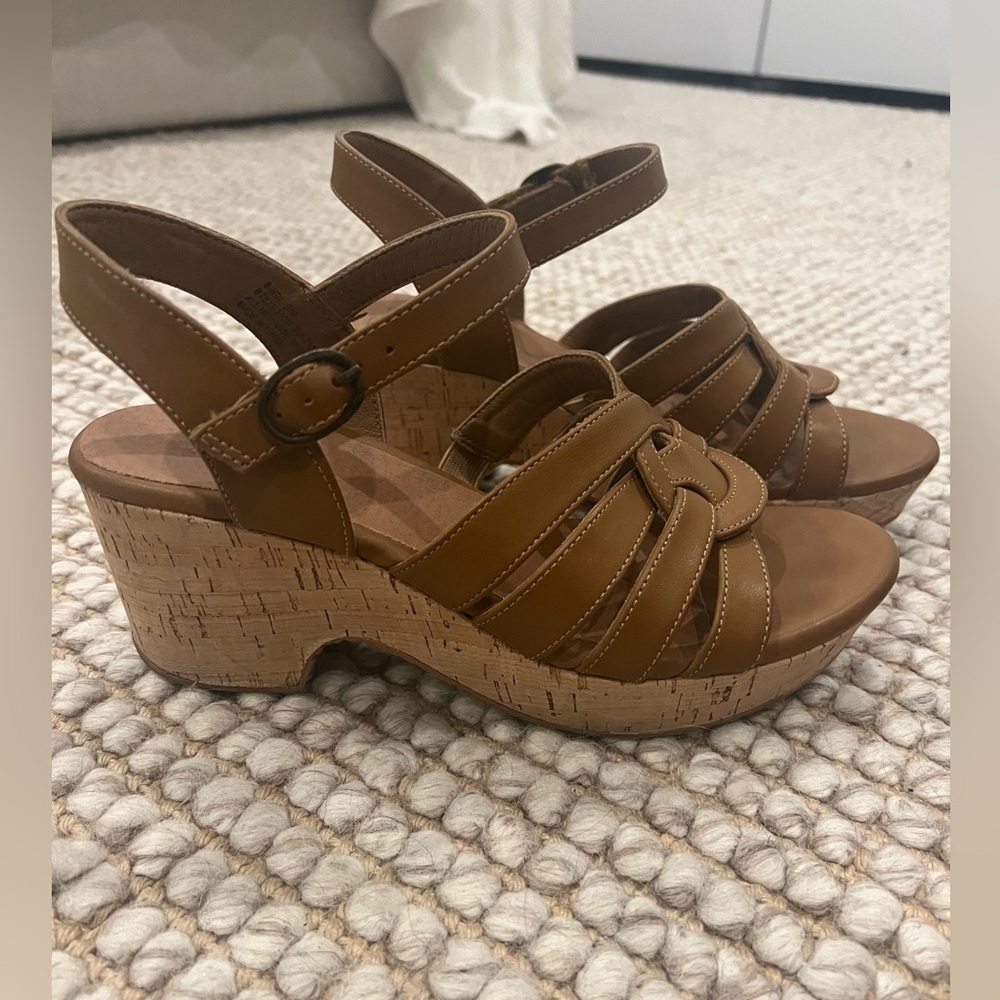 BareTraps Bonita Wedge Sandals